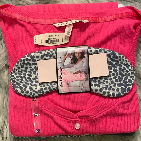 Victoria's Secret Other - New Victoria’s Secret pajamas set